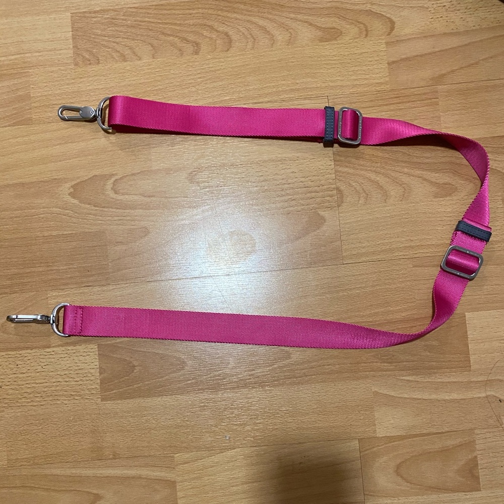 Brand New, WOT Lululemon Strap